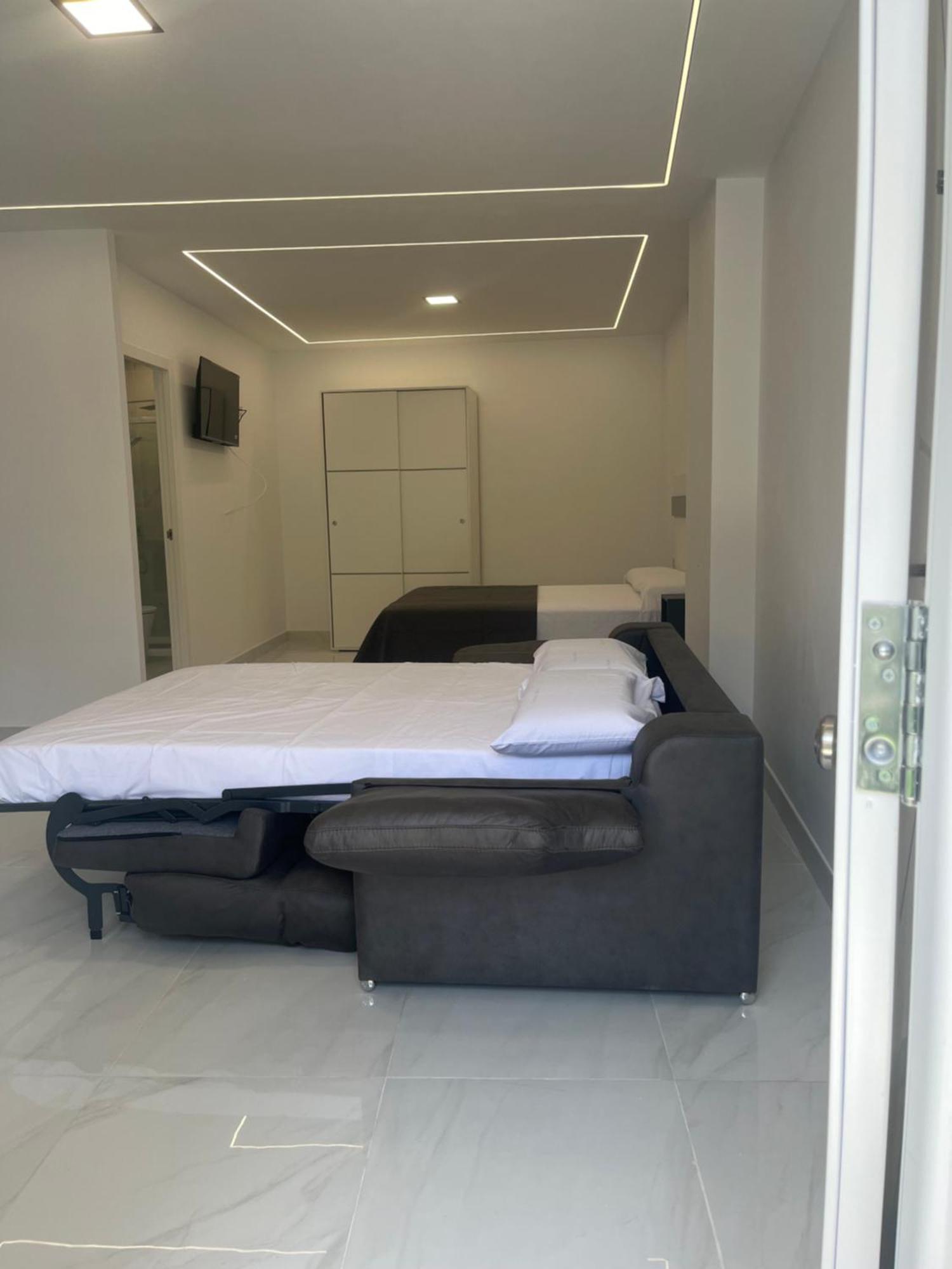 Villa Amir فوينخيرولا المظهر الخارجي الصورة
