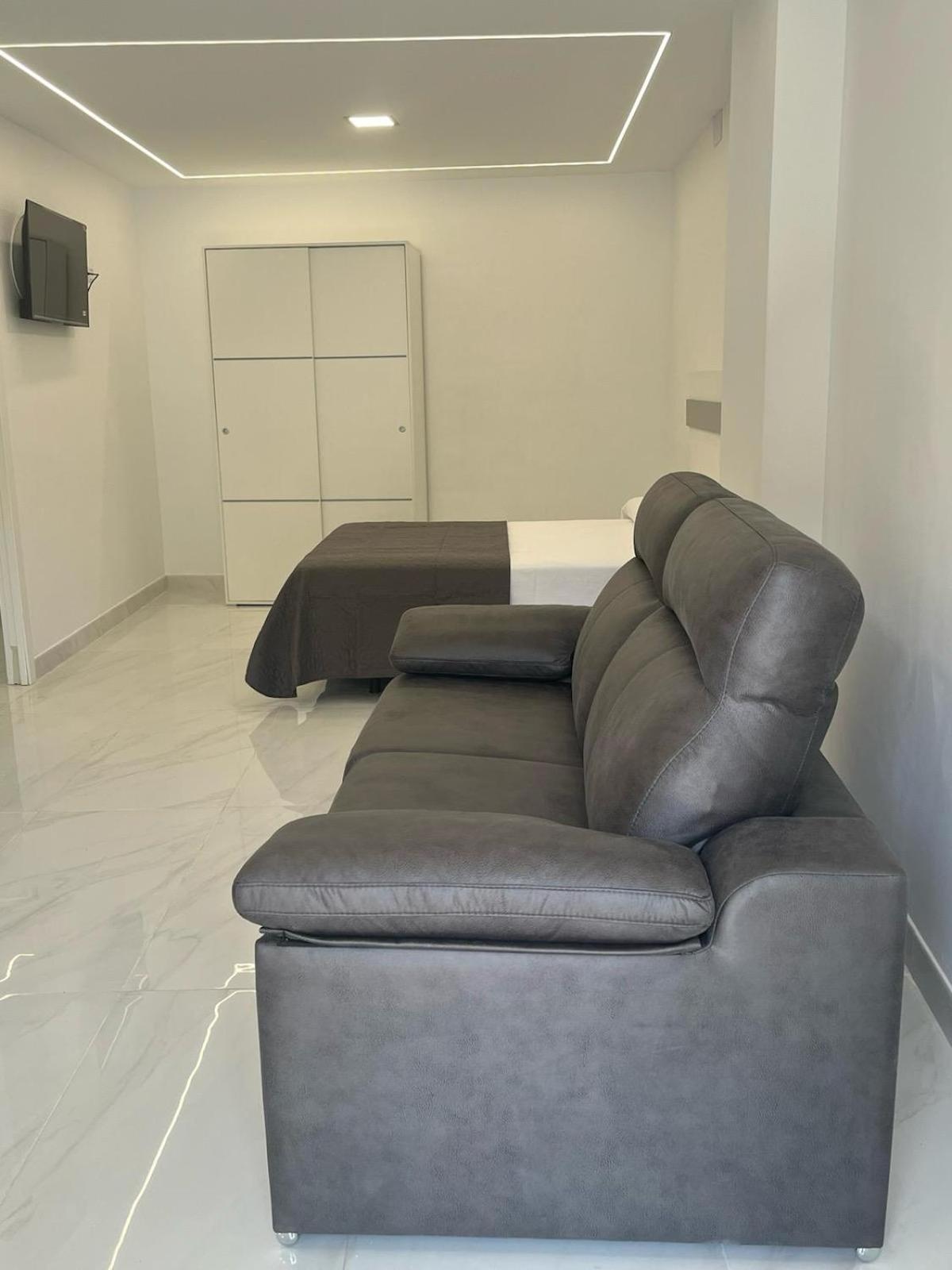 Villa Amir فوينخيرولا المظهر الخارجي الصورة